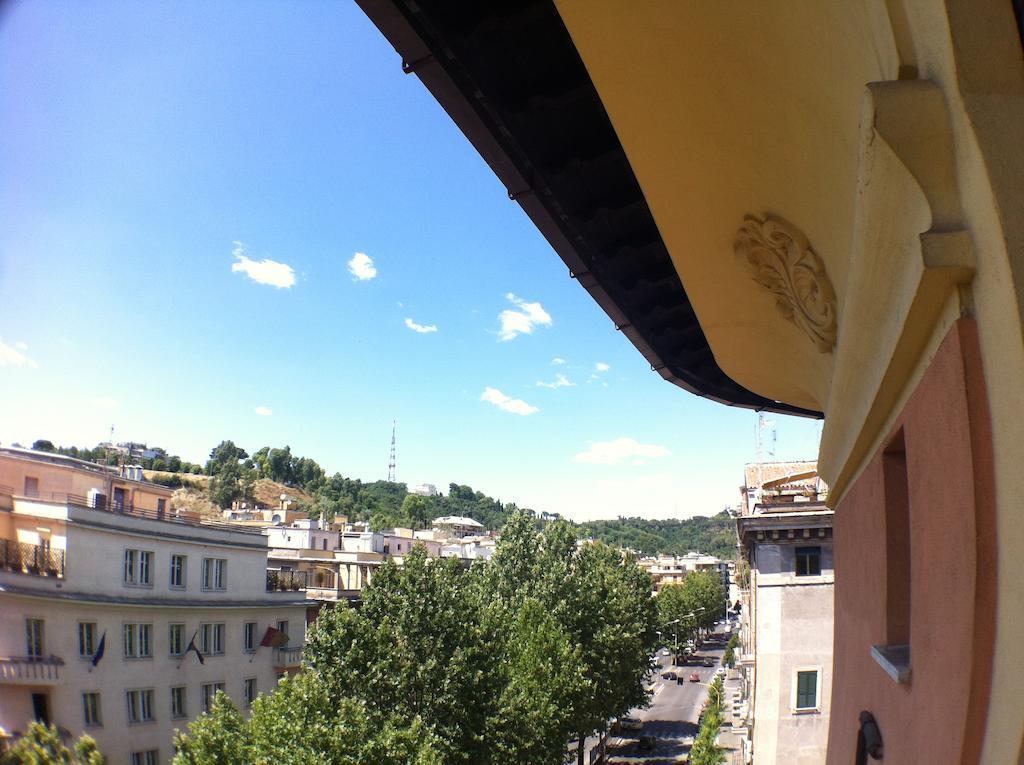 St.Peter Withlove Rome Bagian luar foto